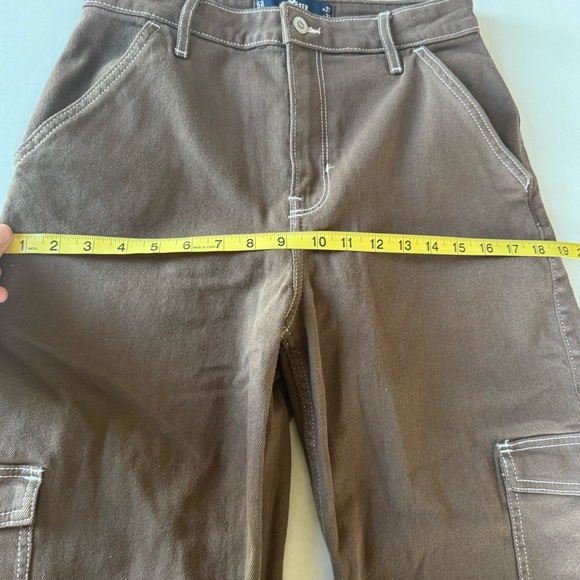 Hollister Ultra High-Rise Dad Jean Brown Wide Leg Cargo Women’s 5/27 Y2K - Picture 8 of 10